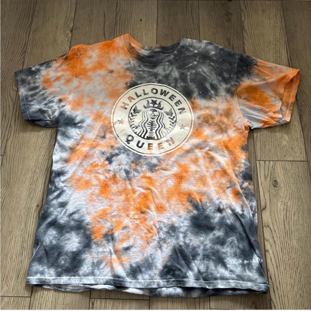 Starbucks Halloween Queen Tie-Dye Tee - Orange and Gray and white